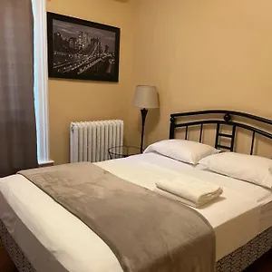 Guest house Adas Canada