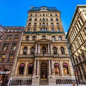 ***** Hotel Le St. Canada